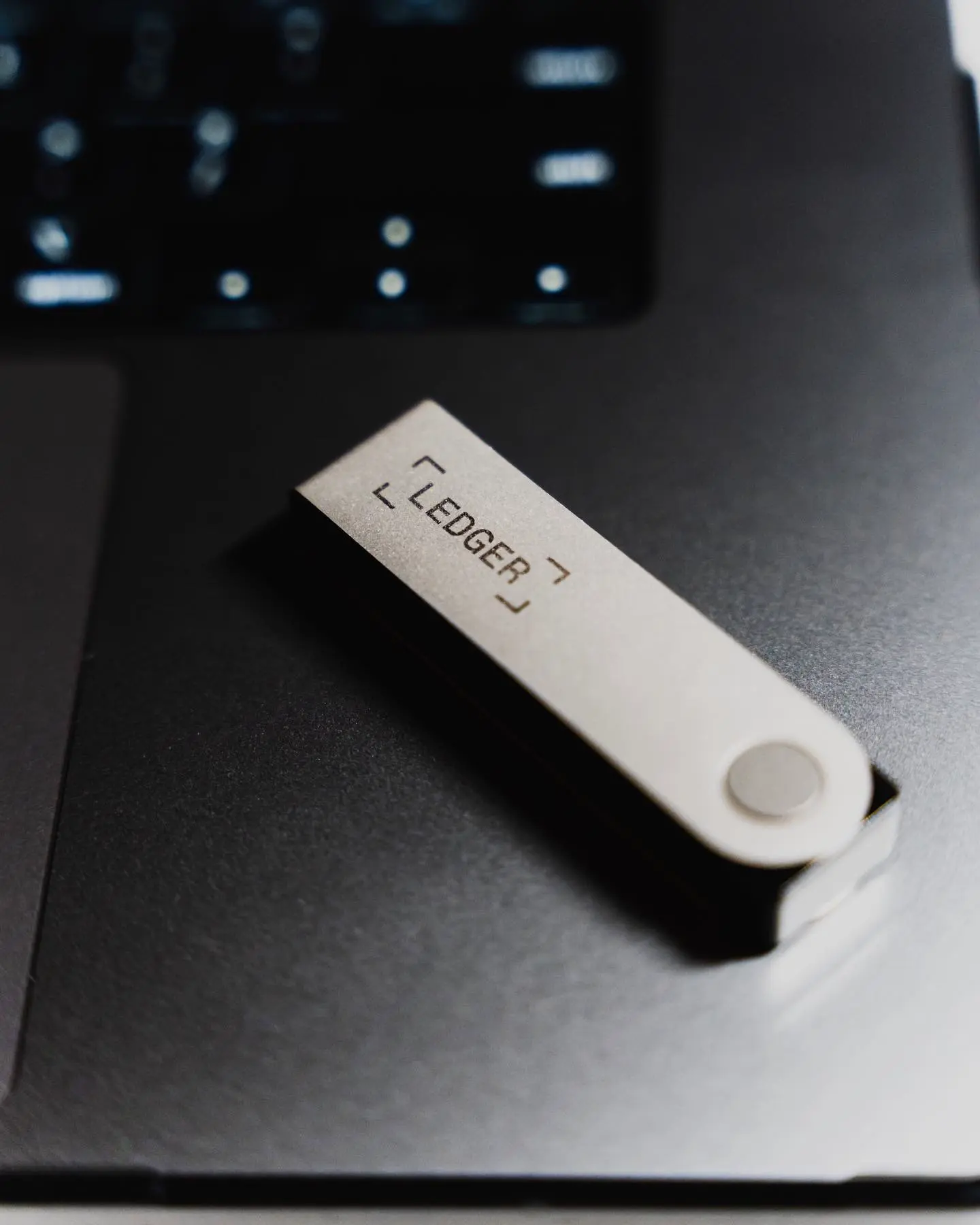 Ledger Nano X蓝牙硬件钱包